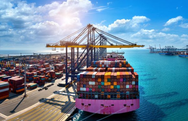 Negocios Internacionales: Importaciones y Exportaciones